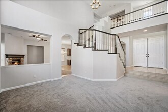 121 Connor Cir in Sacramento, CA - Building Photo - Building Photo