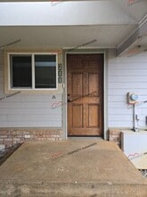 211 Guiberson Rd in Winlock, WA - Building Photo - Building Photo