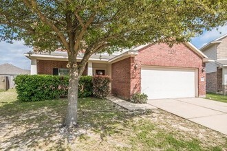21402 Mission Falls Dr in Houston, TX - Foto de edificio - Building Photo