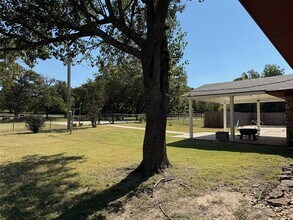 752 Starr Rd in Denison, TX - Building Photo - Building Photo