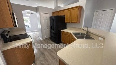 1 Redwood Track Ln in Ocala, FL - Building Photo - Building Photo