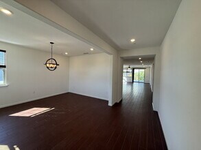 7428 Bch Pne Wy in Sacramento, CA - Building Photo - Building Photo