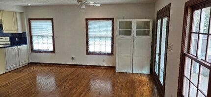 3936 Case St in West University Place, TX - Building Photo - Building Photo