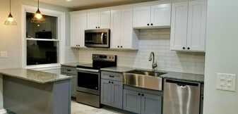 7935 Leonard St in Philadelphia, PA - Building Photo