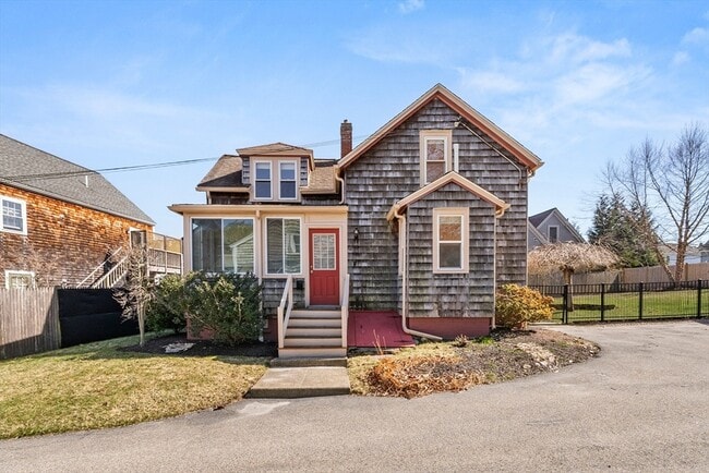 property at 14 Morse Ct