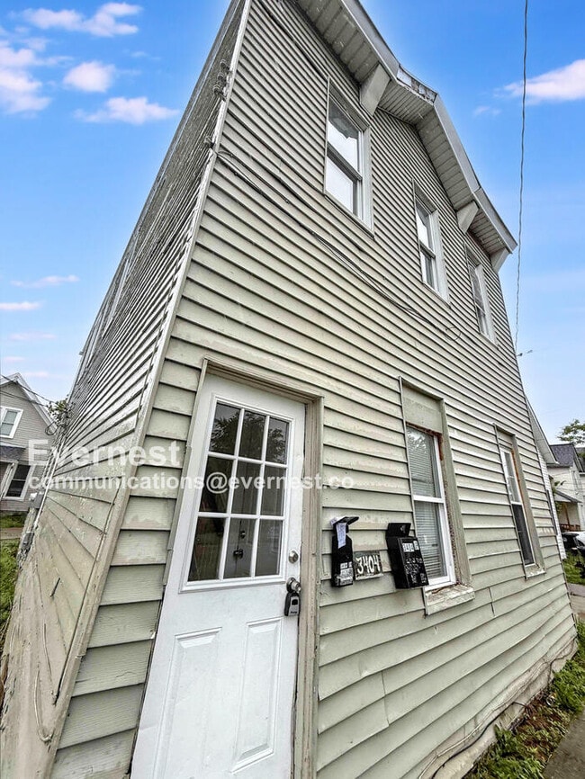 property at 3404 Walton Ave