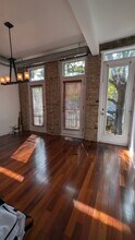 1222 W Hubbard St in Chicago, IL - Building Photo - Building Photo
