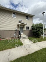 3285 Canyon Dr in Billings, MT - Building Photo