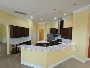 6282 Forest Stump Ln in Jacksonville, FL - Building Photo - Building Photo