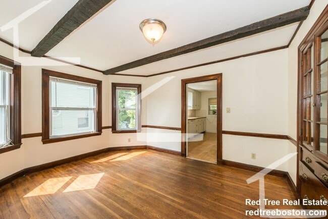 50 Hobson St in Boston, MA - Building Photo - Building Photo