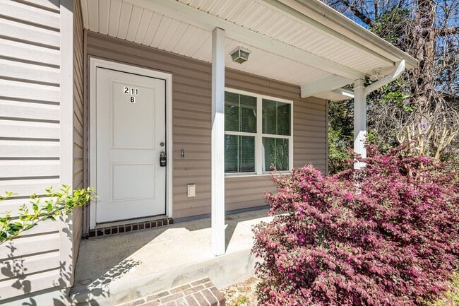 211 White St in Moncks Corner, SC - Building Photo - Building Photo