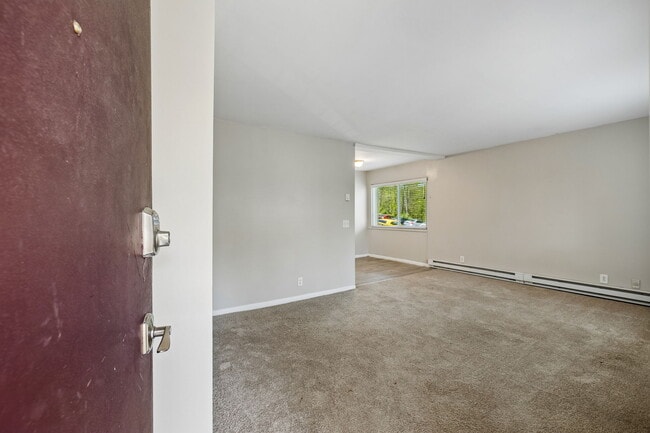 550 Harding Plz, Unit E113 in Nashville, TN - Building Photo - Building Photo