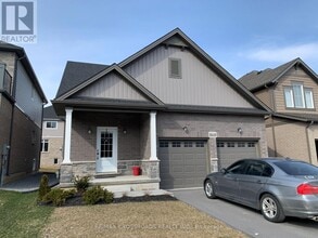 3649 Allen Tr in Fort Erie, ON - Building Photo - Building Photo