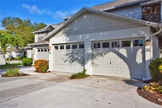 800 Meadowland Dr in Naples, FL - Building Photo - Building Photo