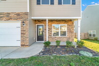 8677 Leeanna Brooke Ln in Knoxville, TN - Foto de edificio - Building Photo