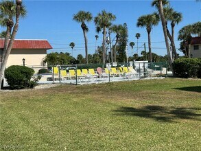 1376 Archer St in Lehigh Acres, FL - Building Photo - Building Photo