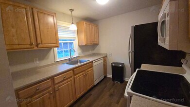 62 Constitution Dr in Fitchburg, MA - Building Photo - Building Photo