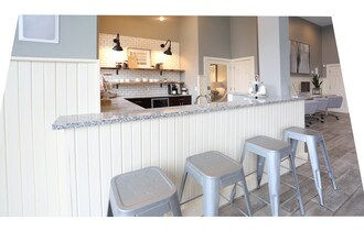 Champion Farms in Louisville, KY - Building Photo - Interior Photo