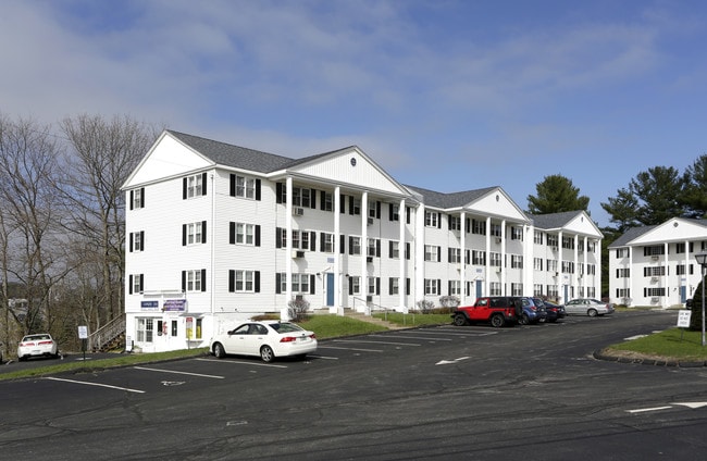 105 Portsmouth Ave in Exeter, NH - Building Photo - Building Photo