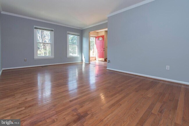 48 Pontiac Way in Gaithersburg, MD - Building Photo - Building Photo