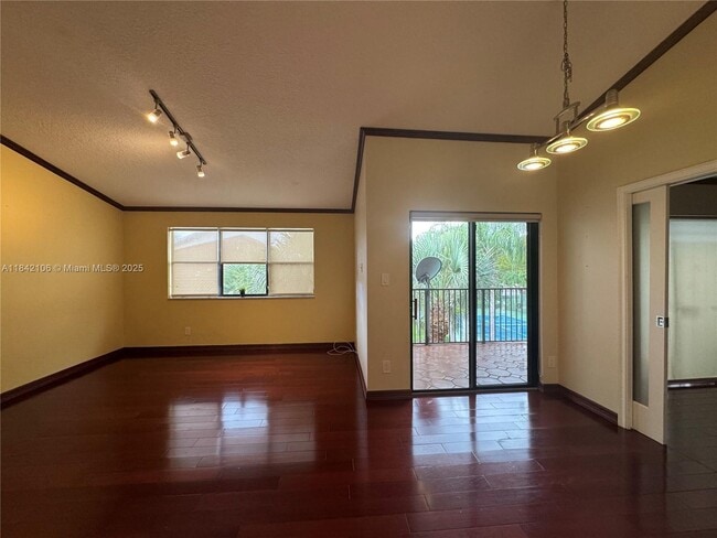 540 S Park Rd in Hollywood, FL - Building Photo - Building Photo