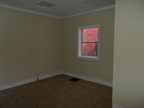 1523 Elmtree St in Baltimore, MD - Building Photo - Building Photo