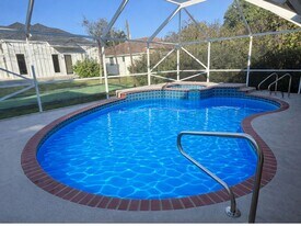 11241 NW 22nd St in Plantation, FL - Building Photo