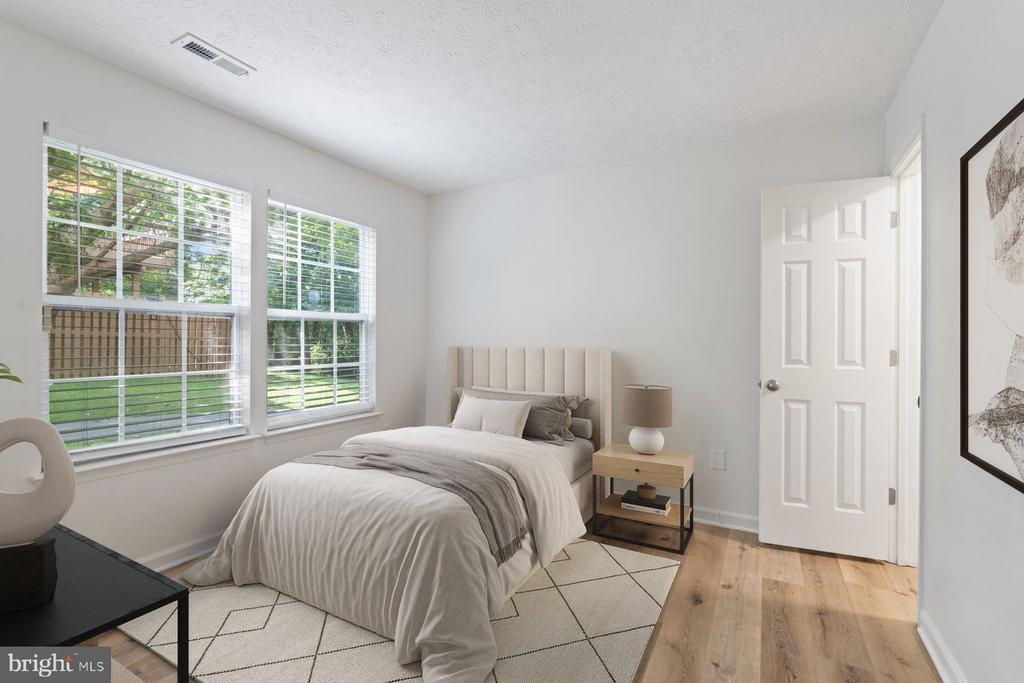 7022 Dasher Farm Ct in Columbia, MD - Building Photo