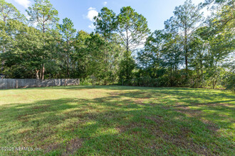 3989 Hunters Lake Cir E in Jacksonville, FL - Building Photo - Building Photo