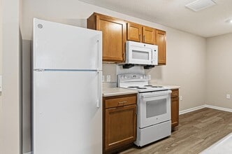 Granville Woods Lofts in Columbus, OH - Foto de edificio - Building Photo