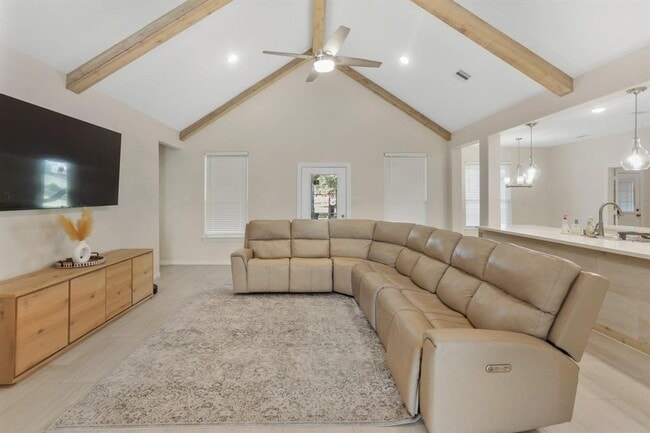 19503 Fisher Dr in Tomball, TX - Building Photo - Building Photo