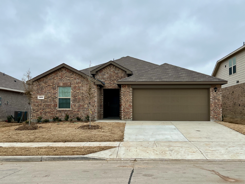 1301 Acacia Dr in Royse City, TX - Building Photo