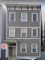 53 W 7th St, Unit 2 in Boston, MA - Building Photo