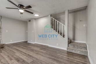 245 Alexandria St in Mesquite, TX - Building Photo - Building Photo