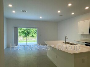 2123 Hallier Cv in Wesley Chapel, FL - Building Photo - Building Photo