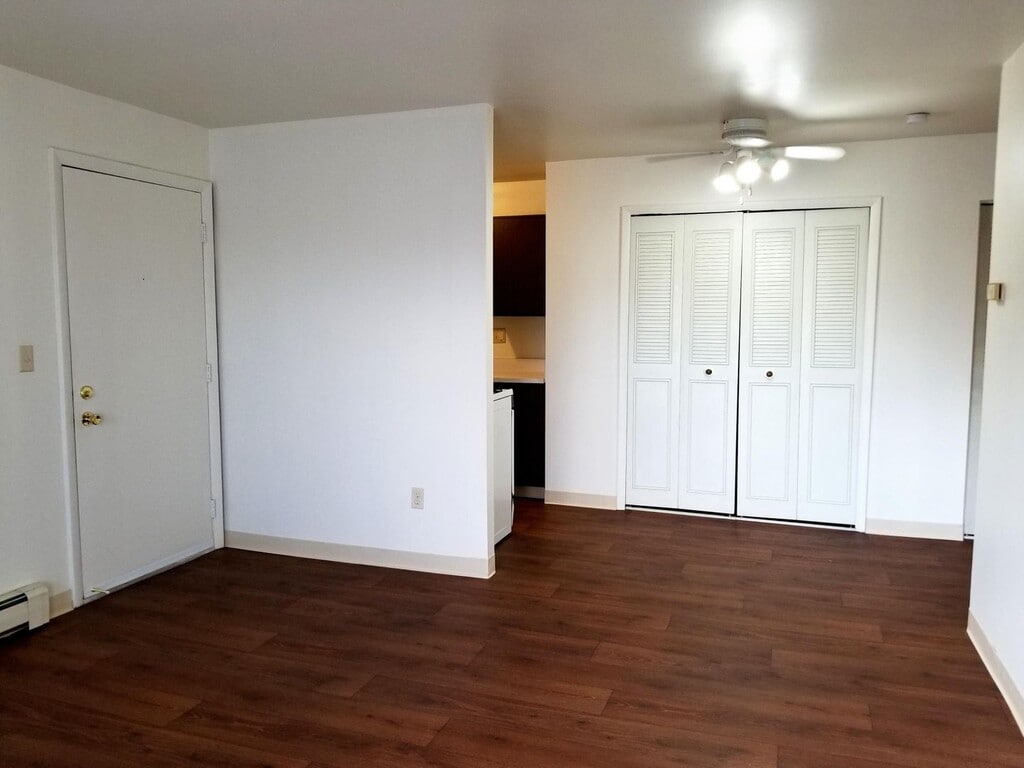 Cedar Grove Apartments Manitowoc, WI Apartments For Rent