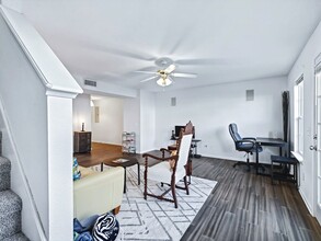 5035 73rd Ave in La Vergne, TN - Foto de edificio - Building Photo