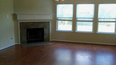 10219 Riderdale Park Ln in Houston, TX - Building Photo - Building Photo