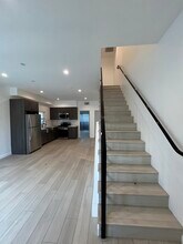 246 N Dillon St in Los Angeles, CA - Building Photo - Building Photo