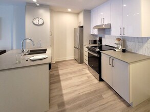 3000 Av. Colomb in Brossard, QC - Building Photo - Building Photo