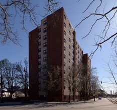 700 Westminster St in Providence, RI - Building Photo - Building Photo
