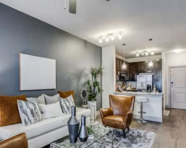 21077 Kingsland Blvd