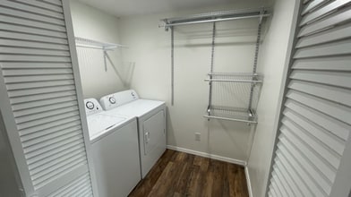 415 N Washington St, Unit A in Warsaw, IN - Building Photo - Building Photo