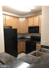 3820 Lightfoot St in Chantilly, VA - Building Photo - Building Photo
