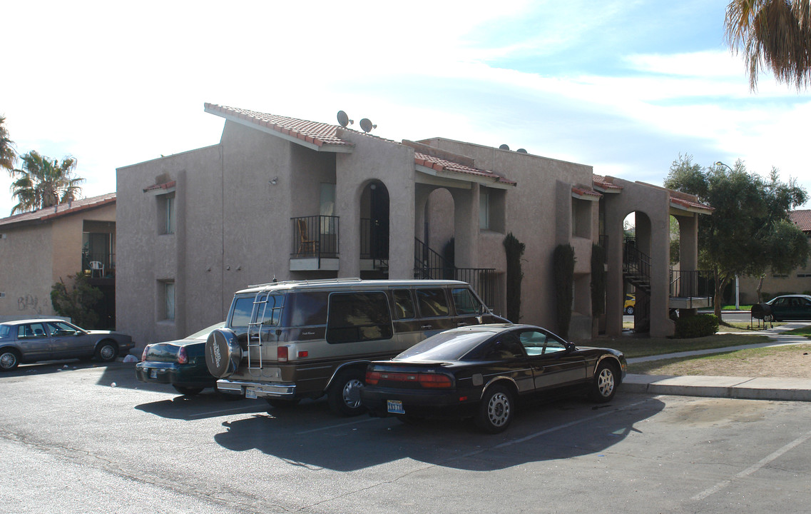 4664 Sand Creek Ave in Las Vegas, NV - Building Photo