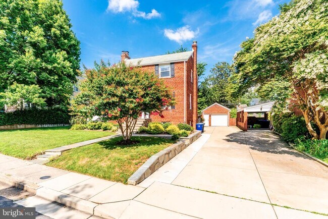 1709 Patrick Henry Dr in Arlington, VA - Building Photo - Building Photo