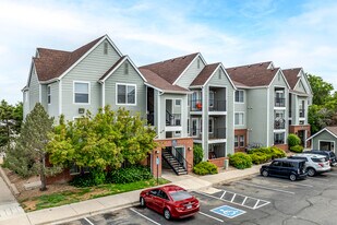 Spring Hollow in Brighton, CO - Building Photo