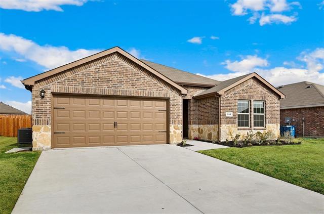 property at 813 Twin Edge Dr