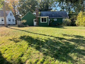 18 San Mateo Rd in Rochester, NY - Building Photo - Building Photo