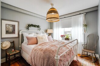 56 Sweetnam Dr in Ottawa, ON - Building Photo - Building Photo